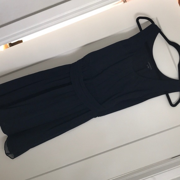 Theory short dress - Picture 1 of 9